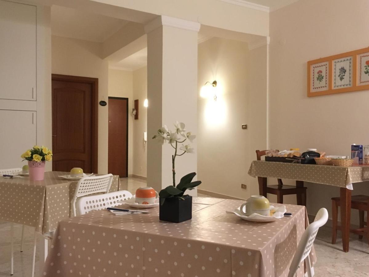 B&B Al Campanile Taranto Kültér fotó